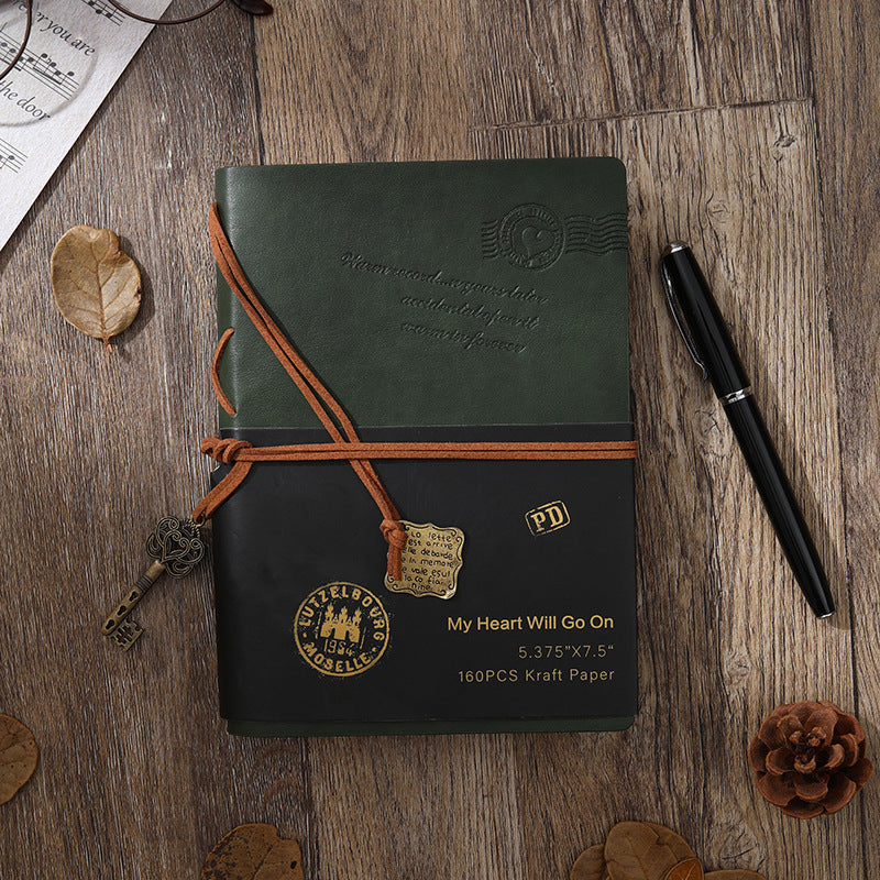 Traveler's Notebook + Pen Gift Box Set